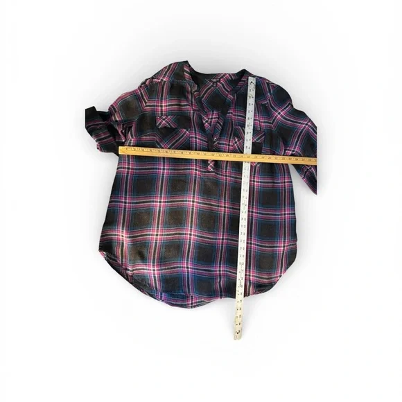 Plaid Women's Tunic Top - Picture 6 of 6